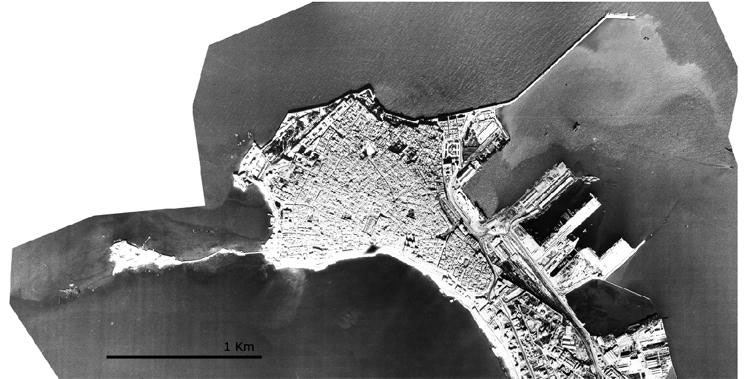 Fotografía aérea en blanco y negro de Cádiz, 1956 (Vuelo americano)